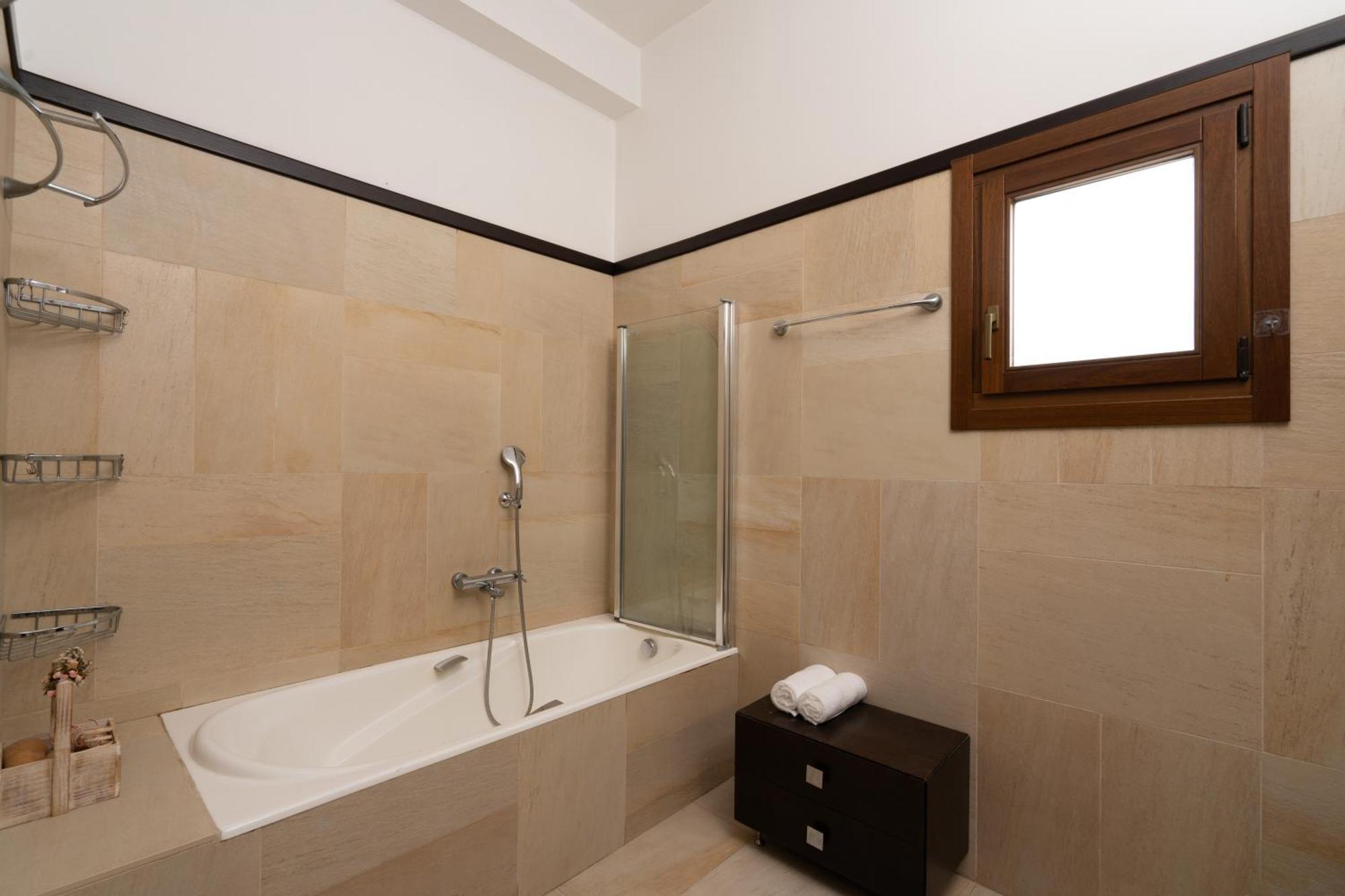 Central Seaview Heven Apartment In Fira  Exterior foto