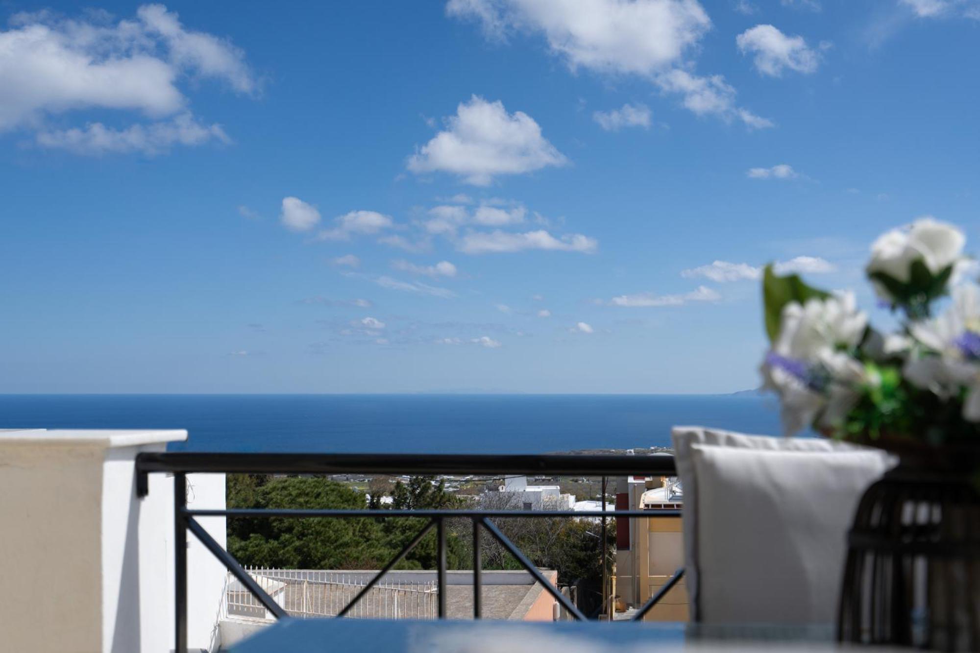 Central Seaview Heven Apartment In Fira  Exterior foto