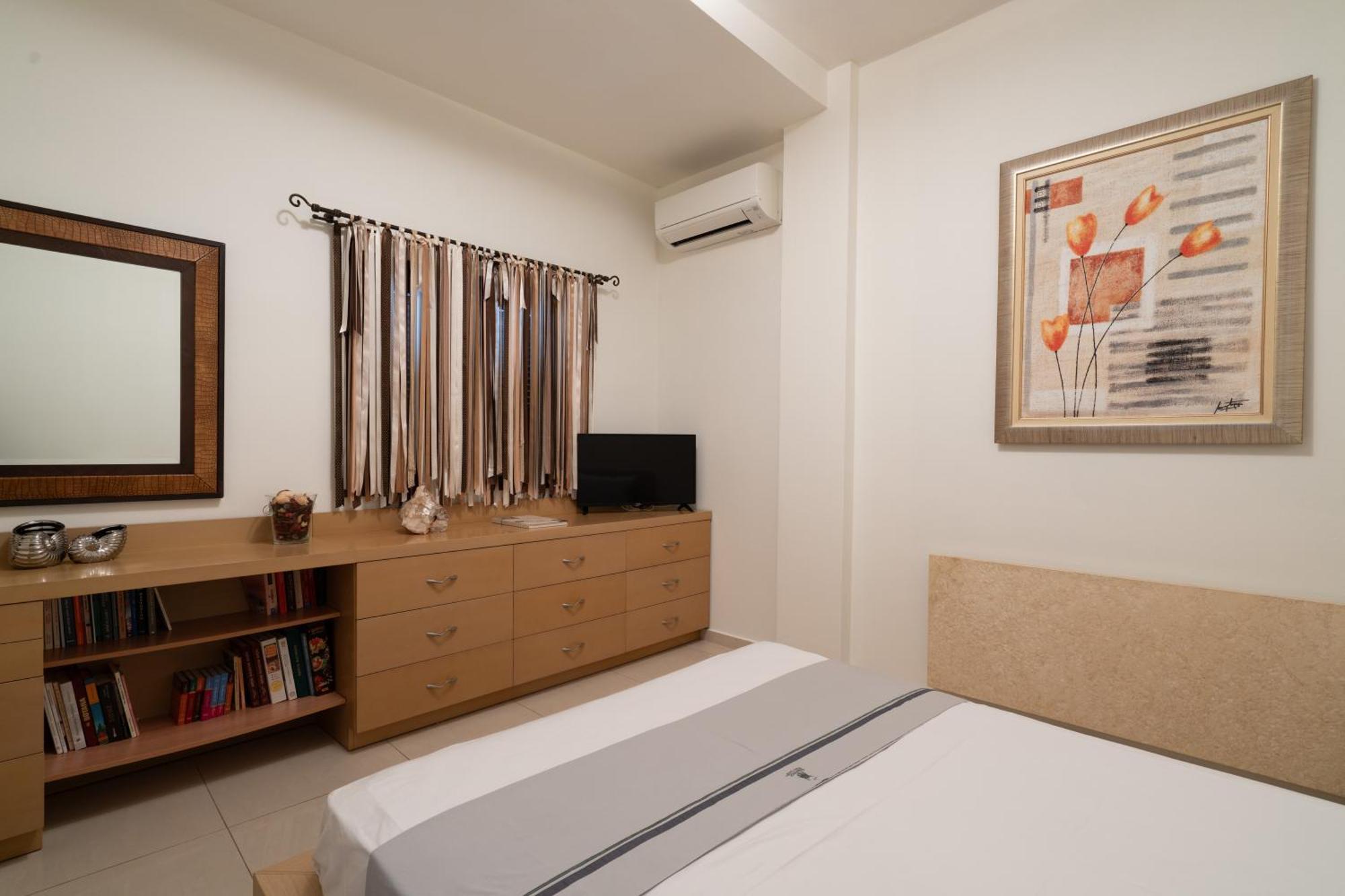 Central Seaview Heven Apartment In Fira  Exterior foto